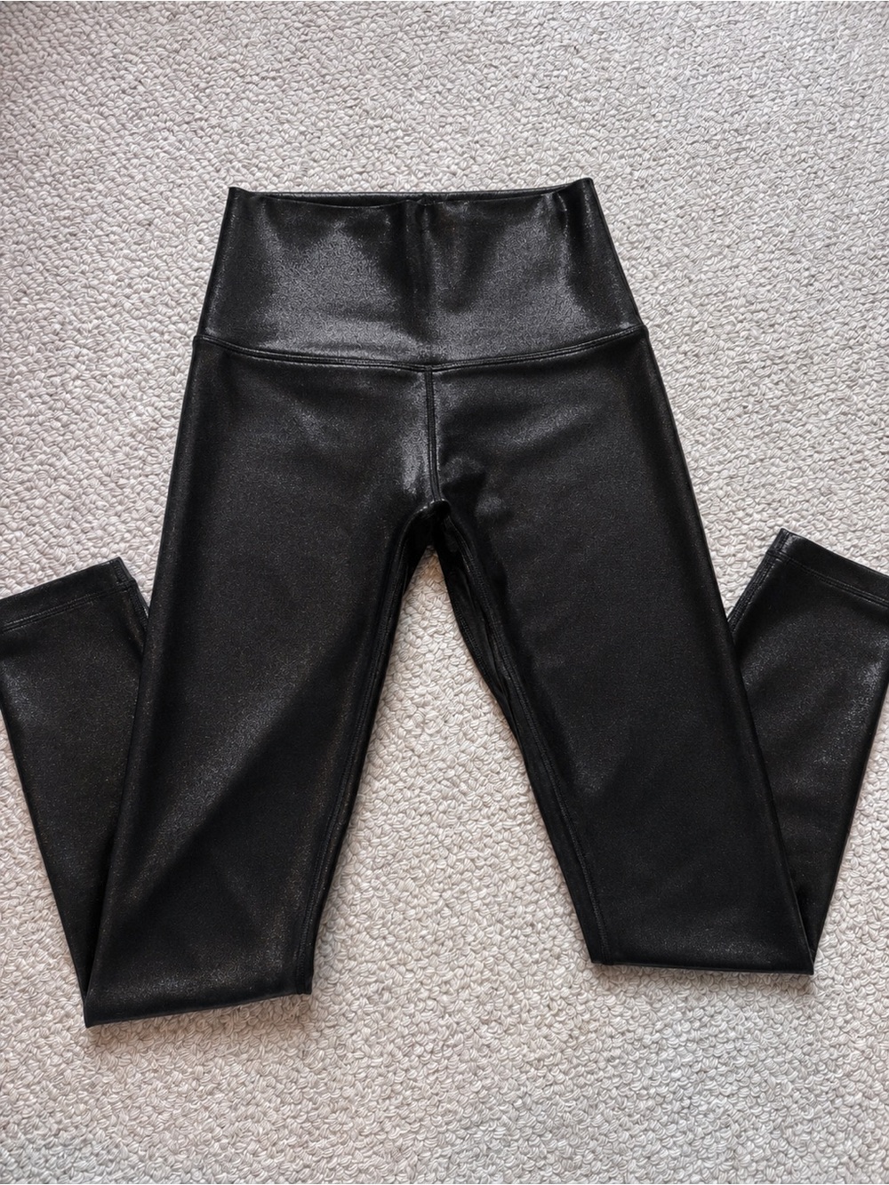 lululemon athletica Shiny Black High-Rise Leggings 25” size 4